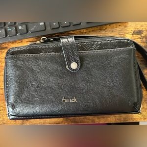 The Sak wallet purse. Crossbody.